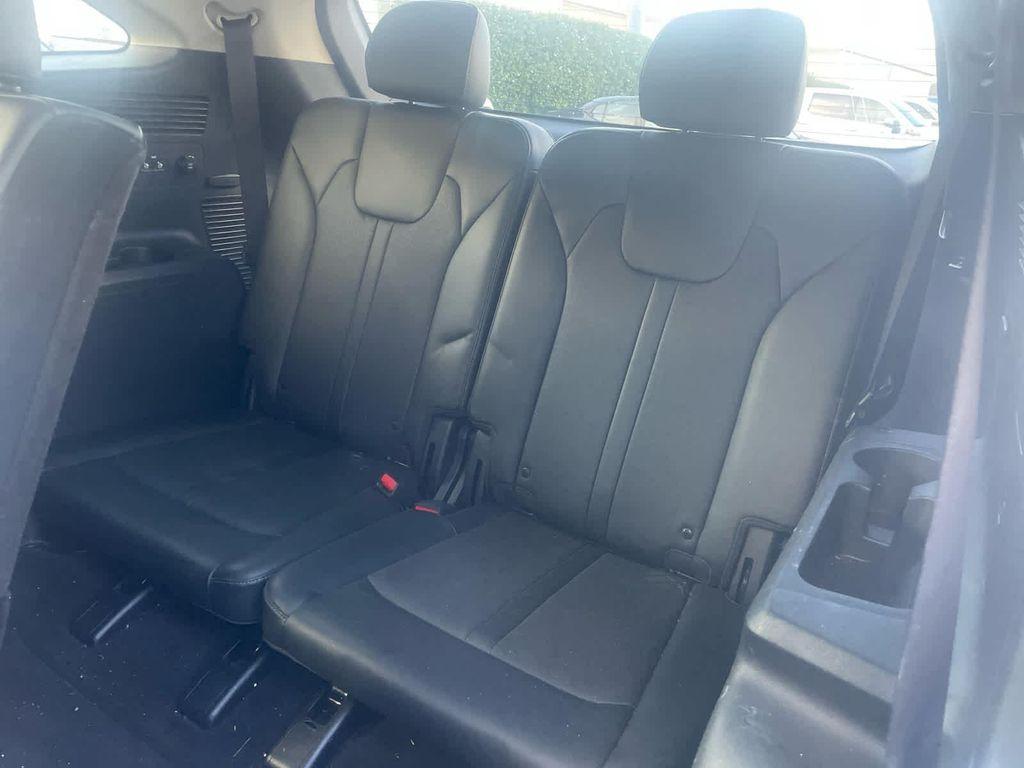 used 2021 Kia Sorento car, priced at $17,998