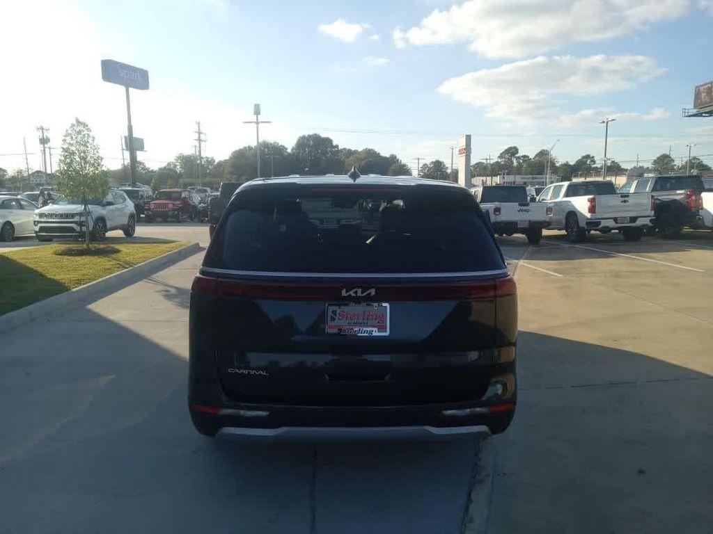 used 2024 Kia Carnival car, priced at $27,476