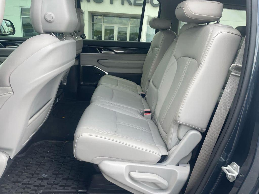 used 2024 Jeep Wagoneer car, priced at $46,900