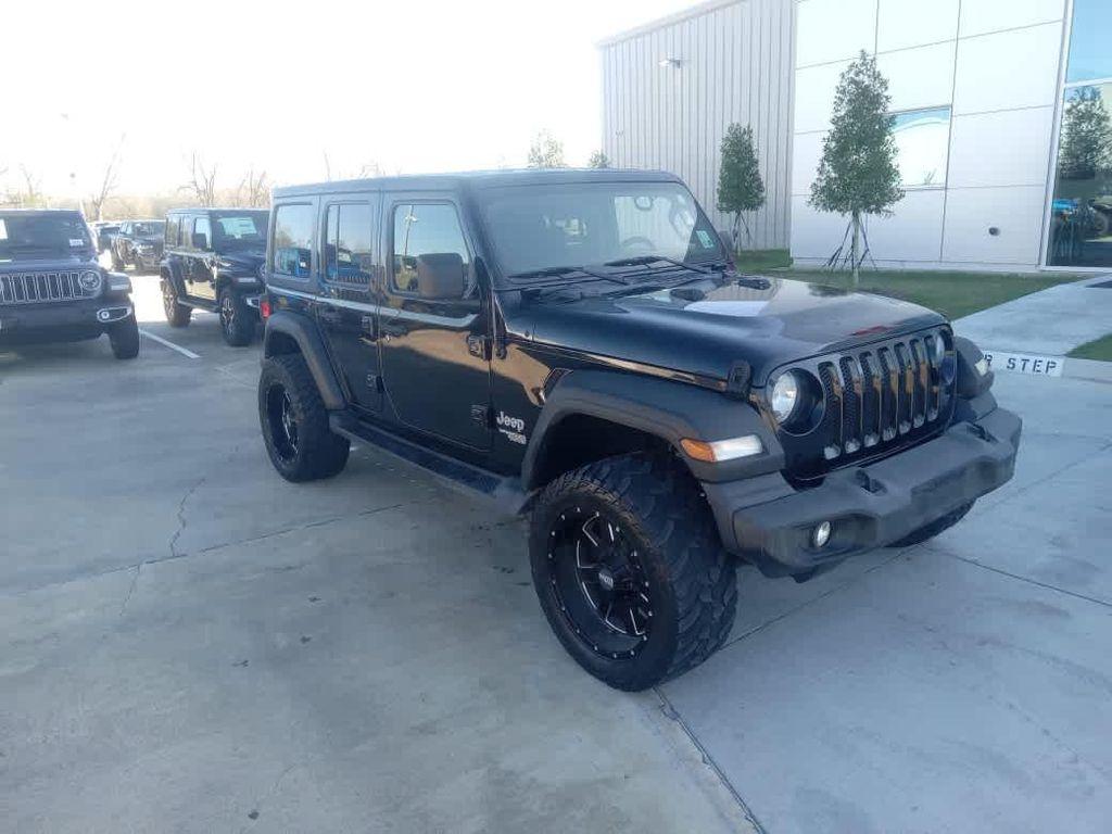 used 2019 Jeep Wrangler Unlimited car, priced at $27,985