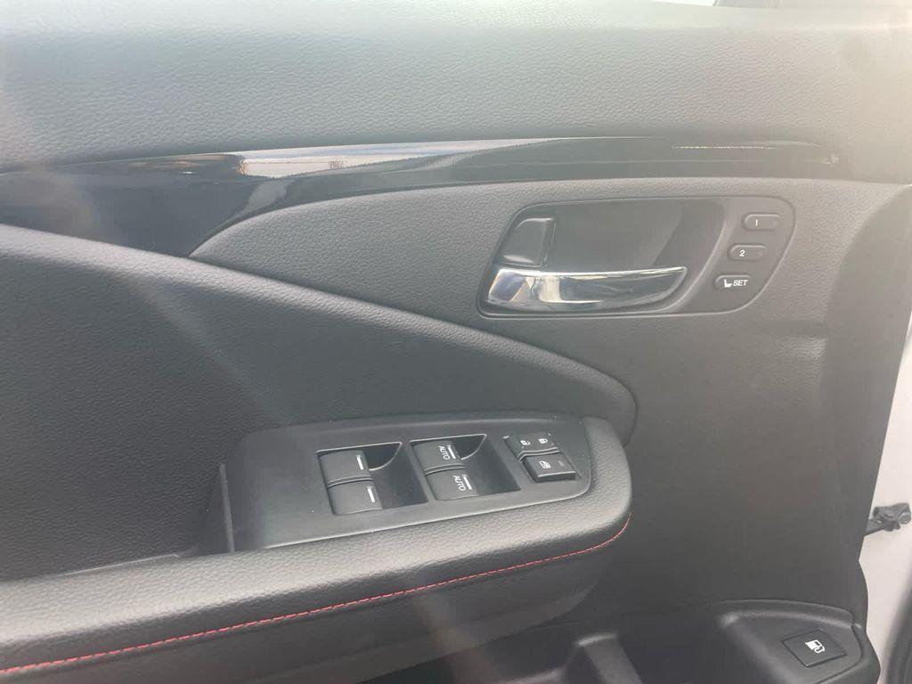 used 2025 Honda Ridgeline car, priced at $40,973