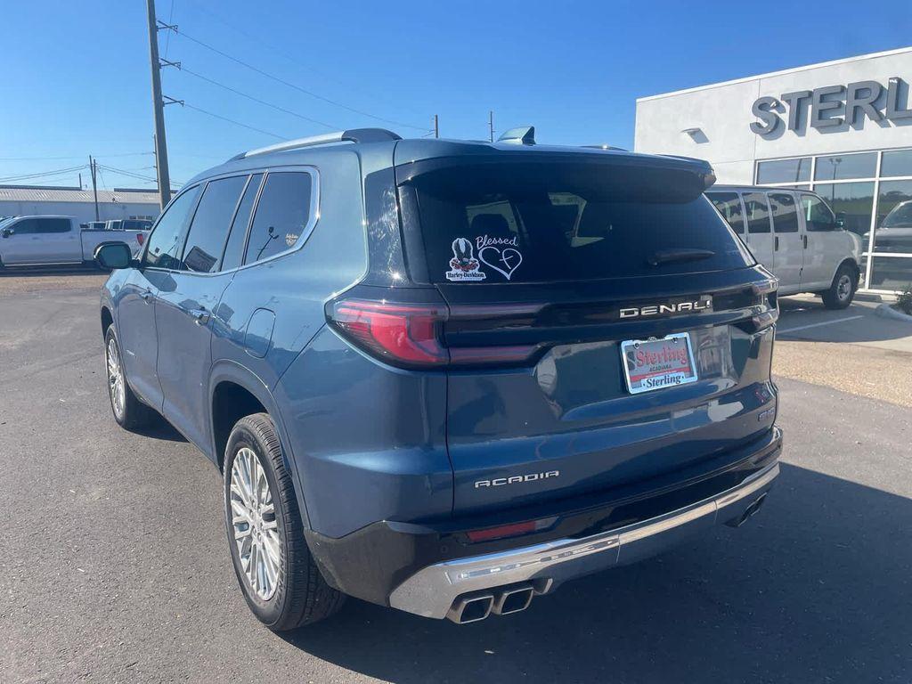 used 2024 GMC Acadia car, priced at $45,880