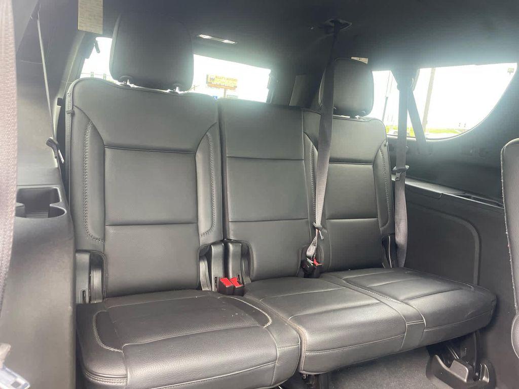 used 2021 GMC Yukon XL car, priced at $46,912