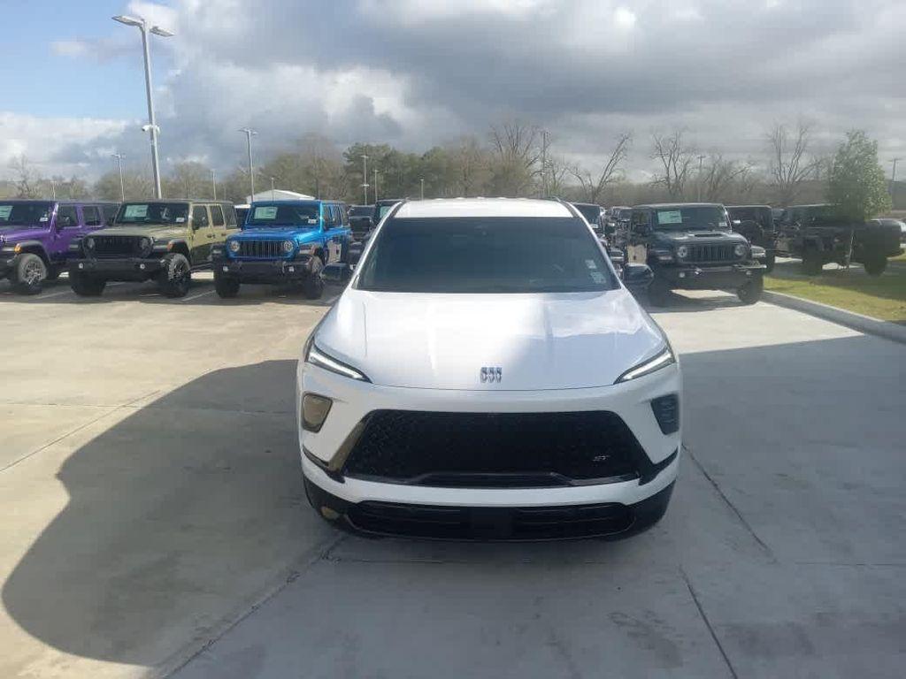 used 2025 Buick Enclave car, priced at $38,995