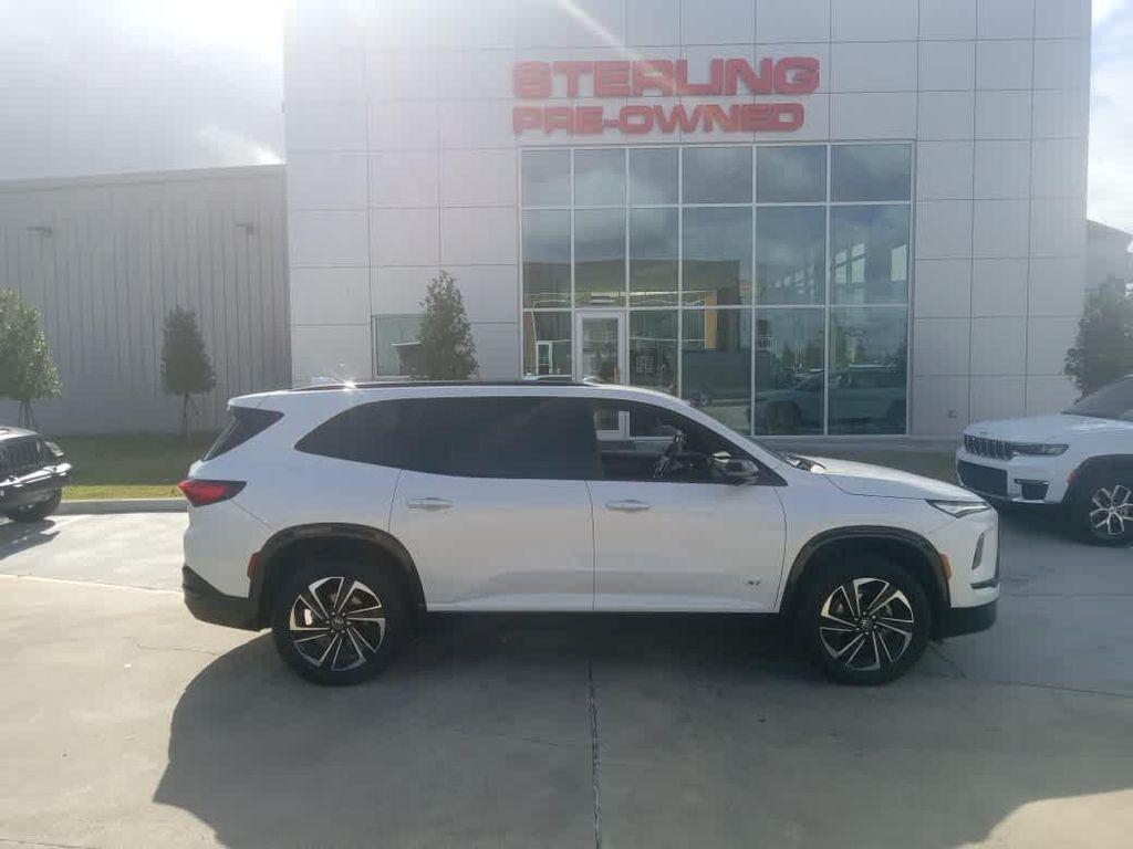 used 2025 Buick Enclave car, priced at $38,995