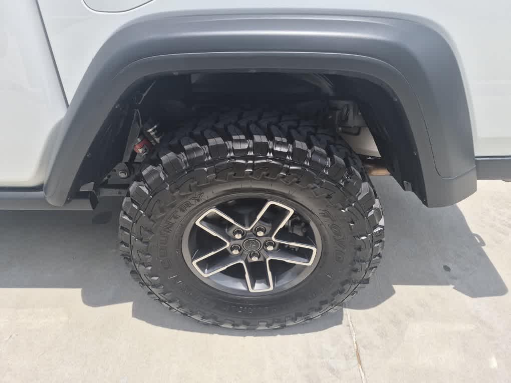 used 2025 Jeep Gladiator car, priced at $52,985