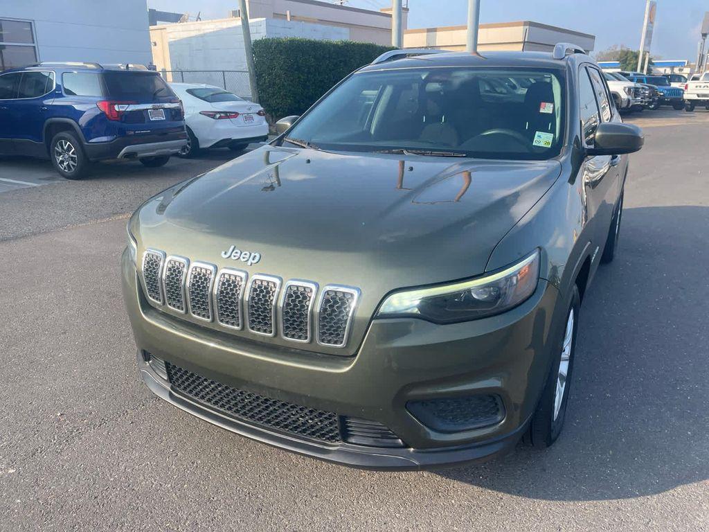 used 2020 Jeep Cherokee car, priced at $13,998
