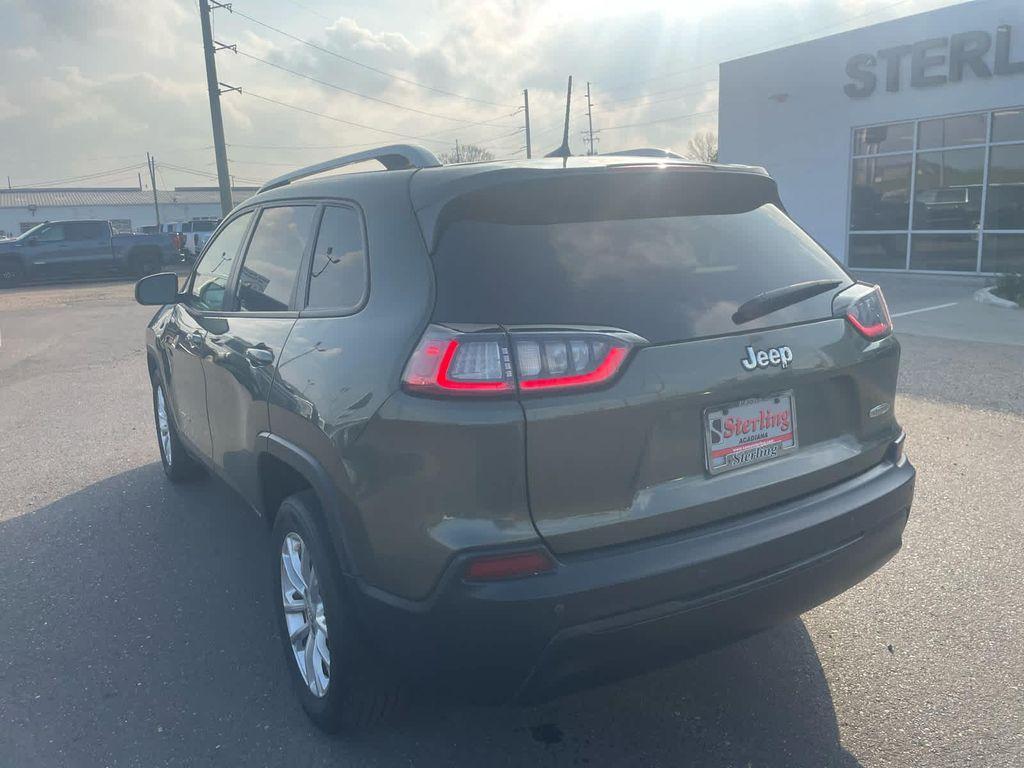 used 2020 Jeep Cherokee car, priced at $13,998