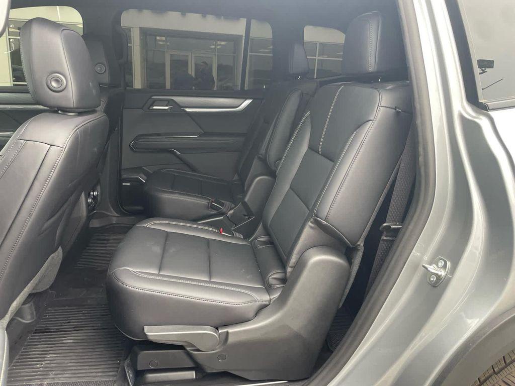 used 2026 GMC Acadia car, priced at $44,885
