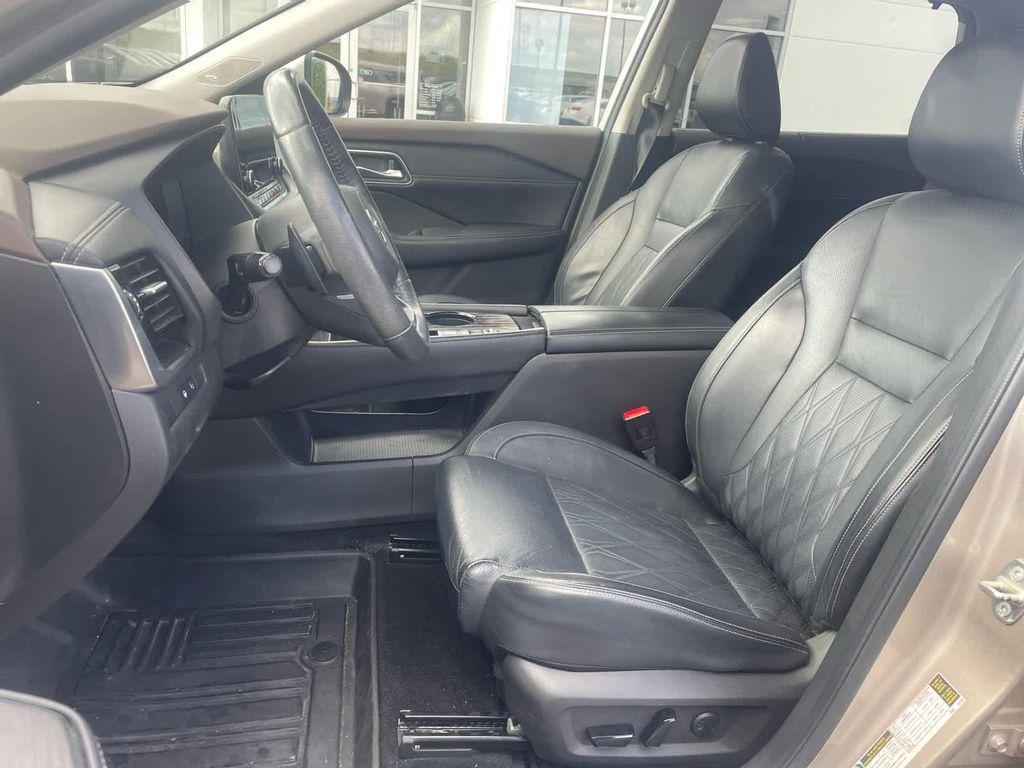 used 2021 Nissan Rogue car, priced at $17,900