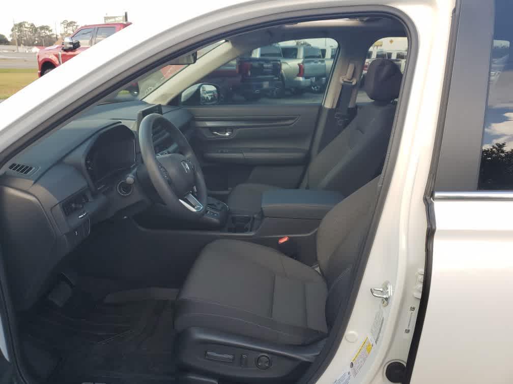 used 2025 Honda CR-V car, priced at $32,148