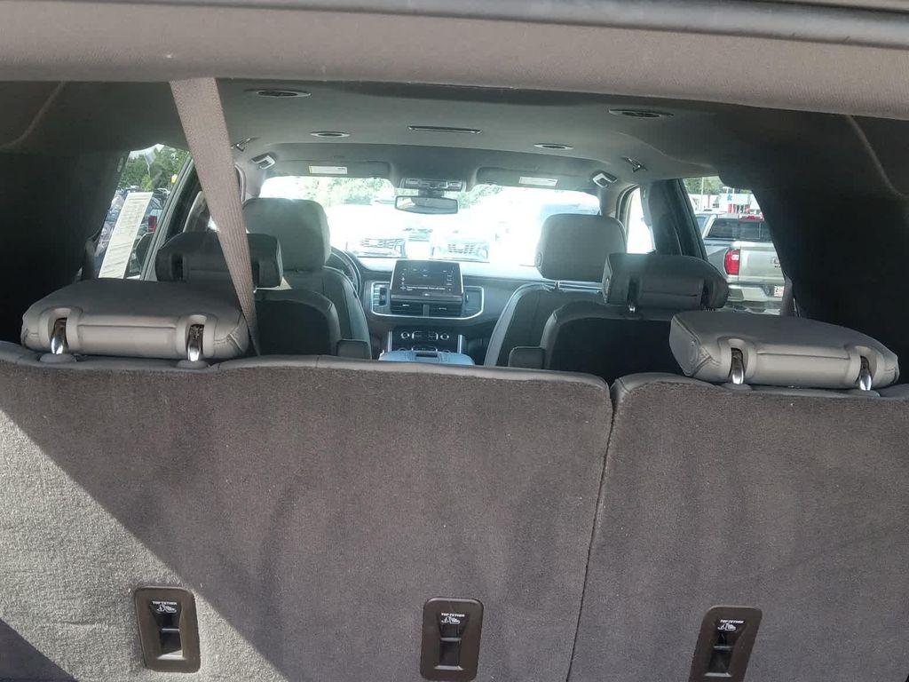 used 2021 GMC Yukon XL car, priced at $39,891