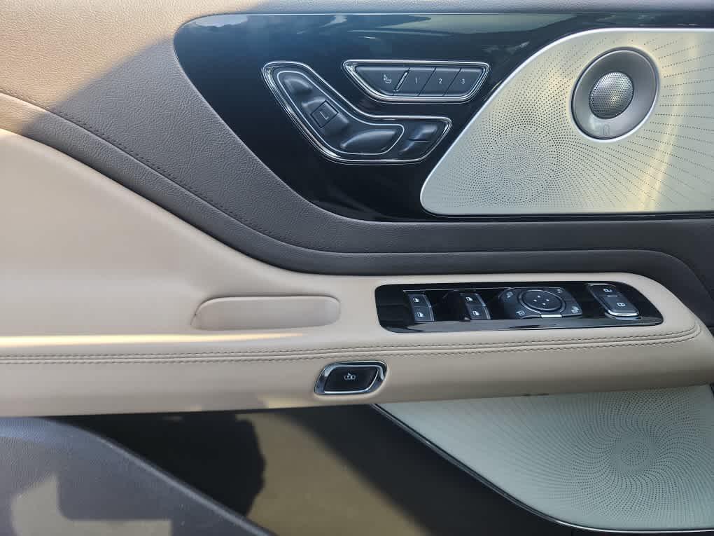 used 2021 Lincoln Aviator car, priced at $31,985