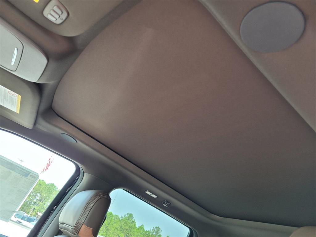 new 2025 Ford F-250 car, priced at $95,875