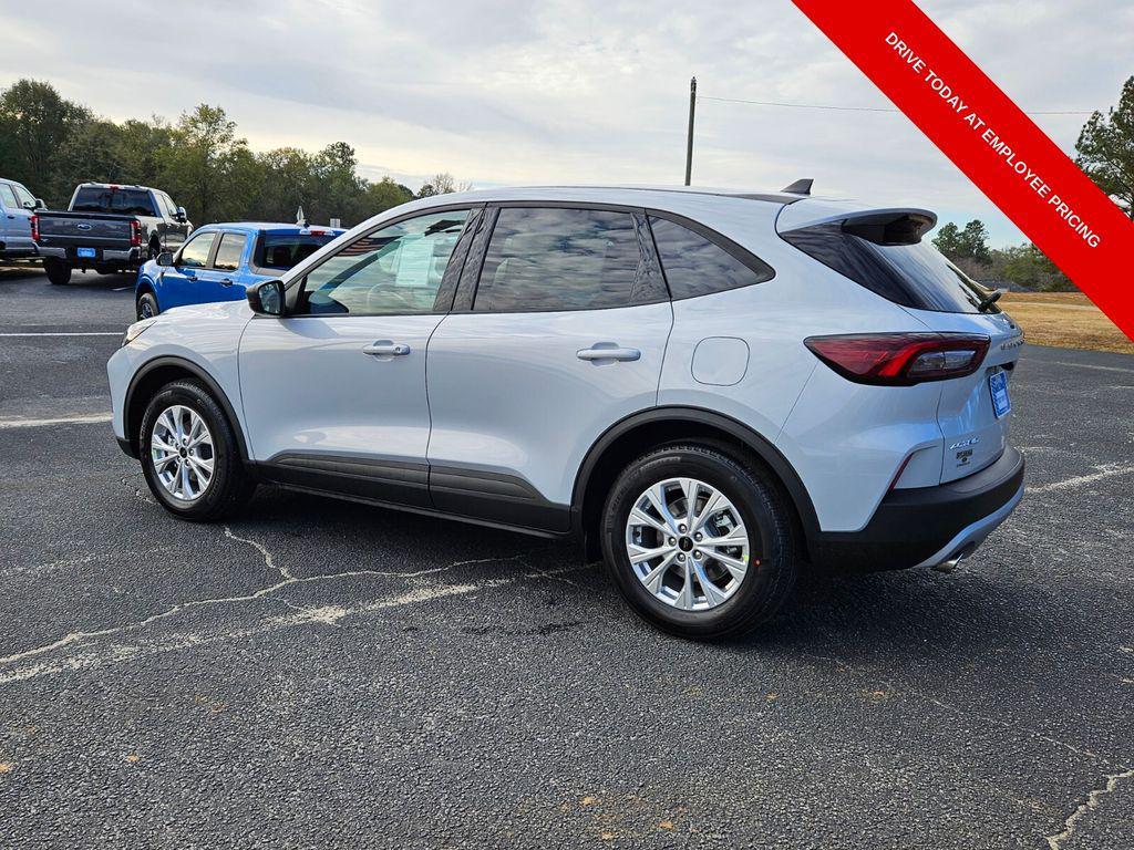 new 2026 Ford Escape car, priced at $31,422