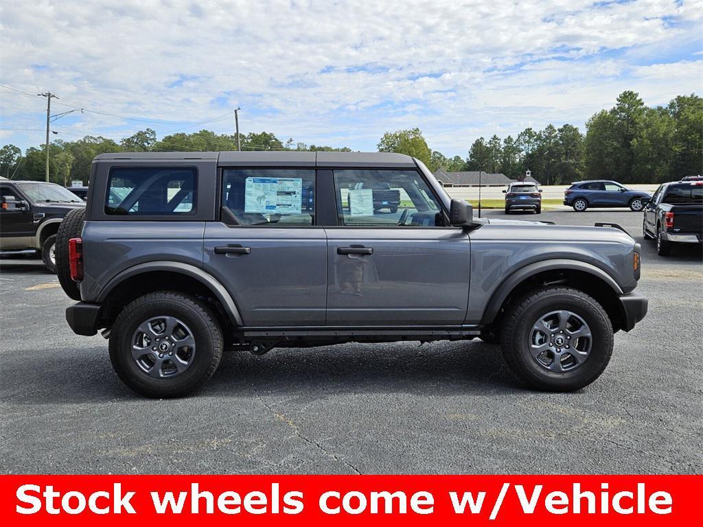 new 2025 Ford Bronco car, priced at $43,861
