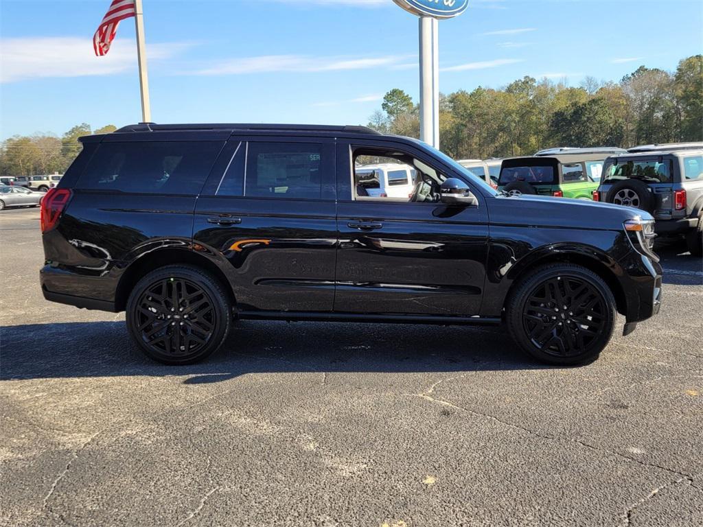 new 2026 Ford Expedition car, priced at $85,695