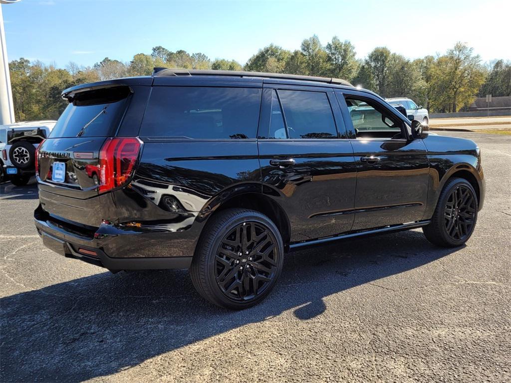 new 2026 Ford Expedition car, priced at $85,695