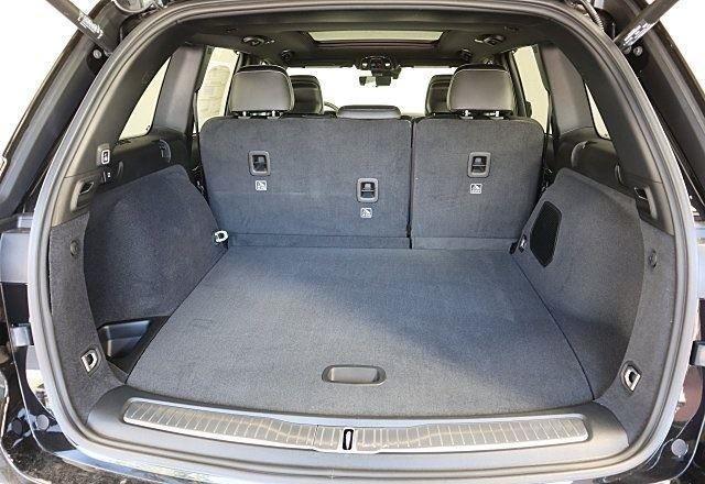 new 2025 Jeep Grand Cherokee car, priced at $55,947