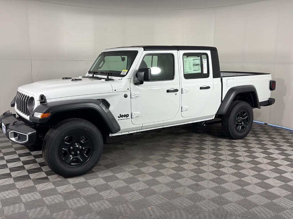 new 2026 Jeep Gladiator car, priced at $40,438