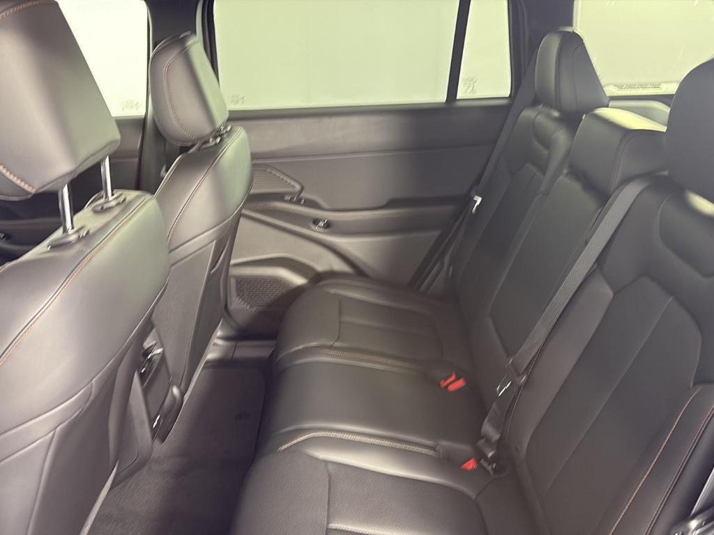 new 2026 Jeep Cherokee car, priced at $37,109