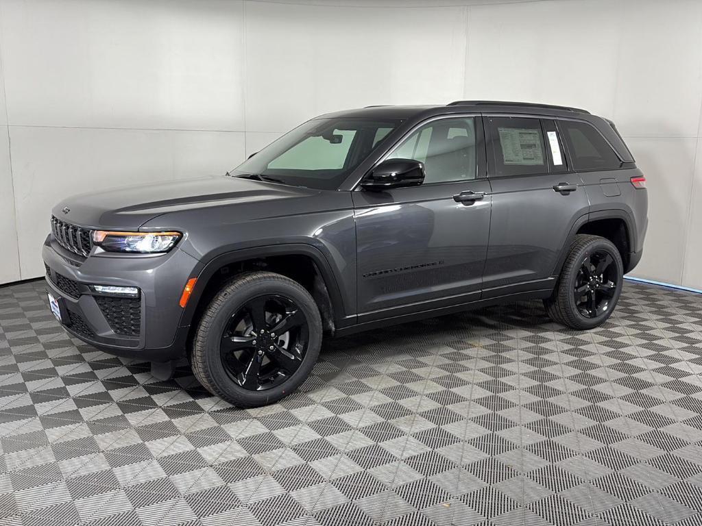 new 2026 Jeep Grand Cherokee car, priced at $50,297
