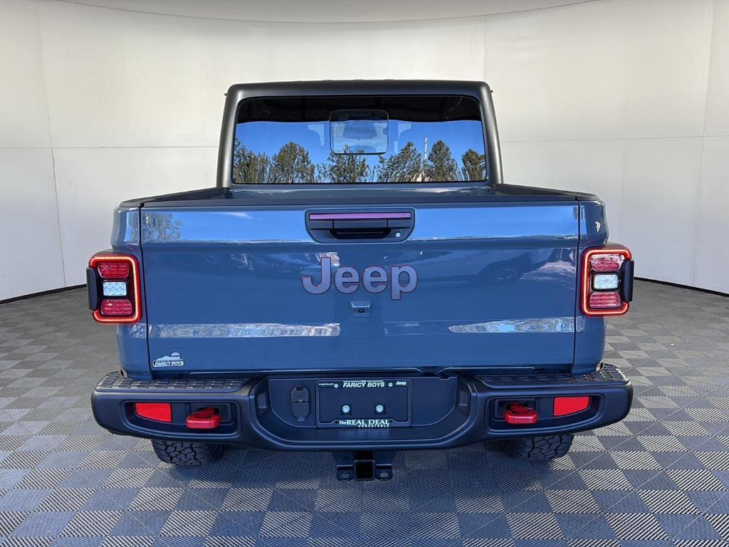 new 2026 Jeep Gladiator car, priced at $49,726