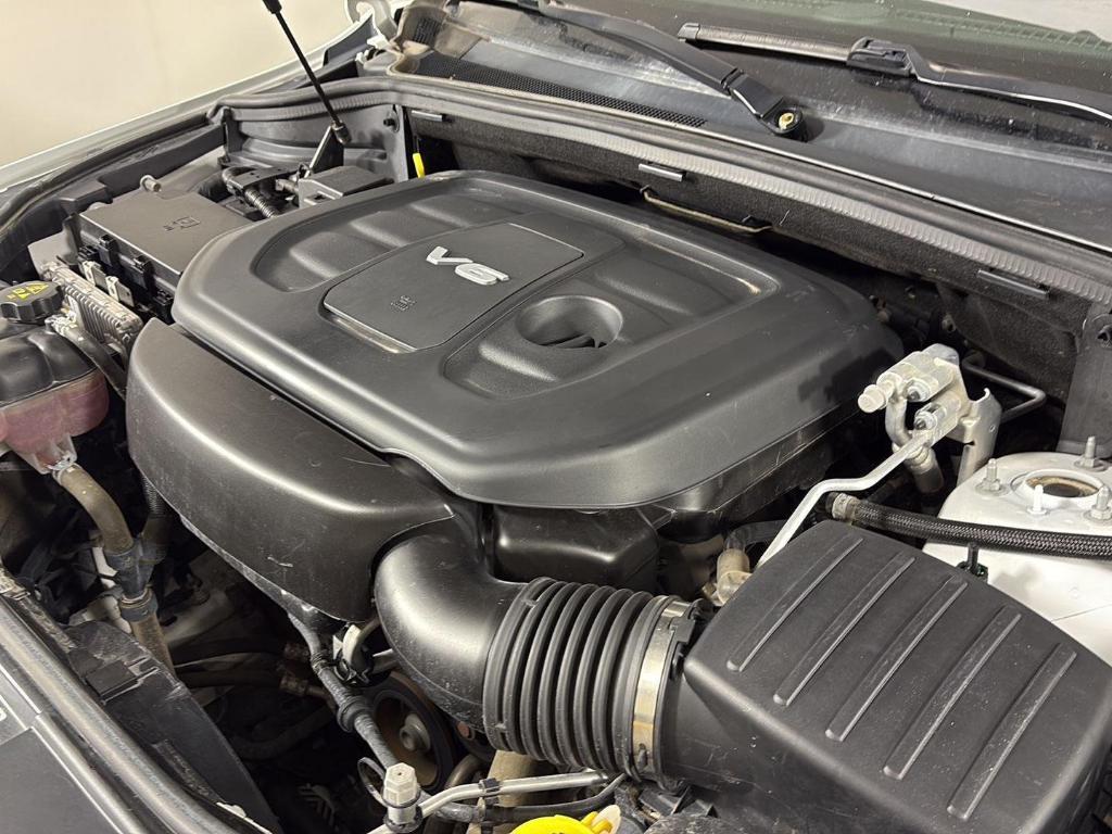 used 2019 Jeep Grand Cherokee car, priced at $16,995