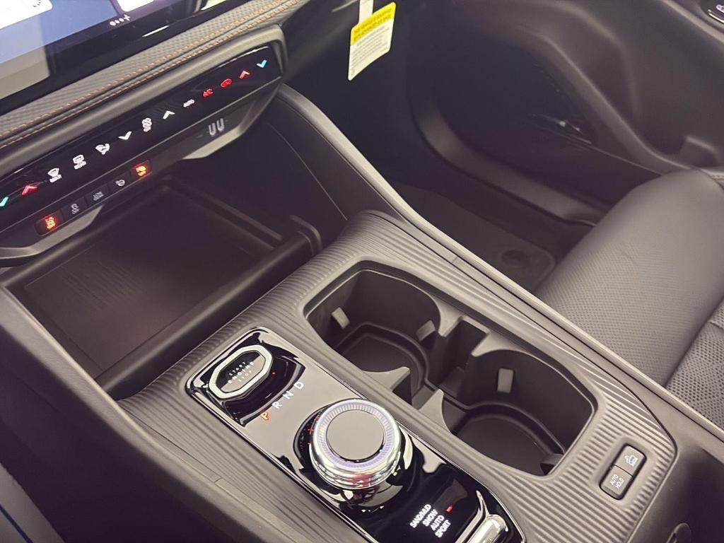 new 2026 Jeep Cherokee car, priced at $41,749