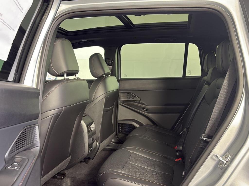 new 2026 Jeep Cherokee car, priced at $41,749