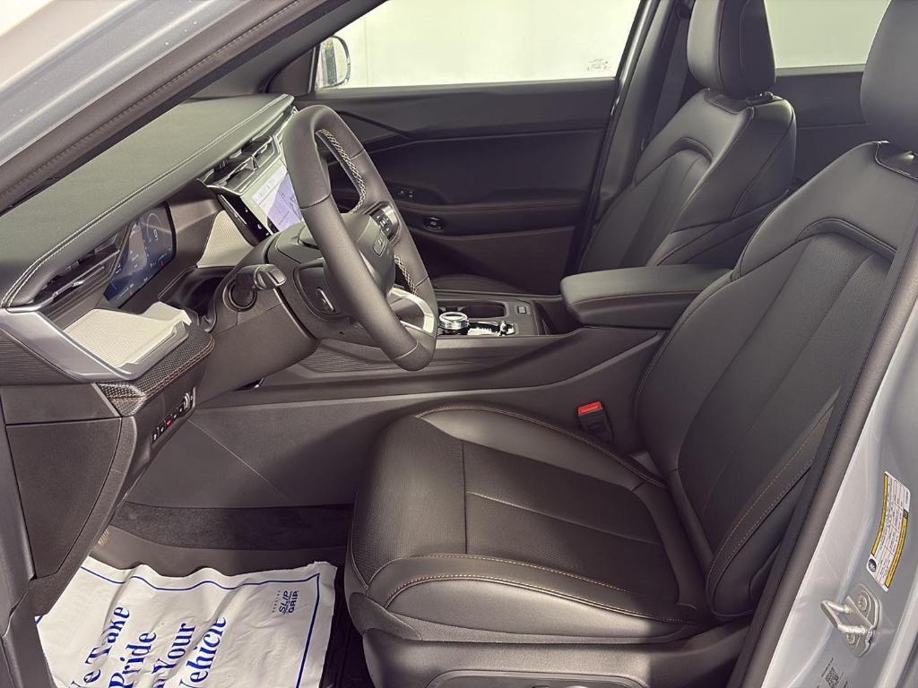 new 2026 Jeep Cherokee car, priced at $37,383