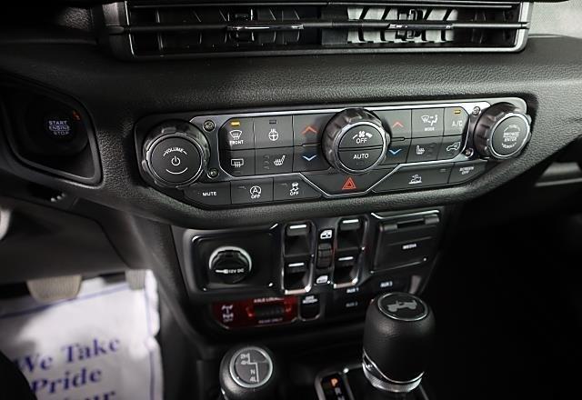 new 2026 Jeep Wrangler car, priced at $48,283