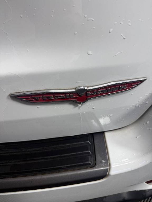 used 2019 Jeep Grand Cherokee car, priced at $23,295