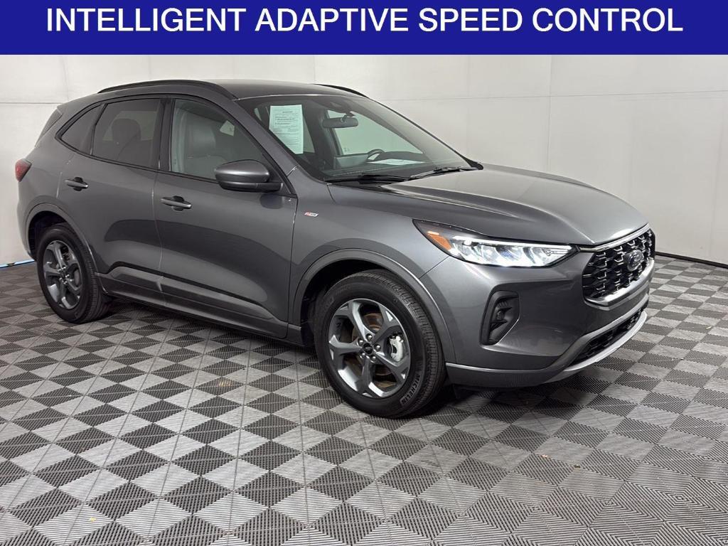 used 2023 Ford Escape car, priced at $25,995
