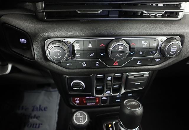 new 2026 Jeep Gladiator car, priced at $47,097