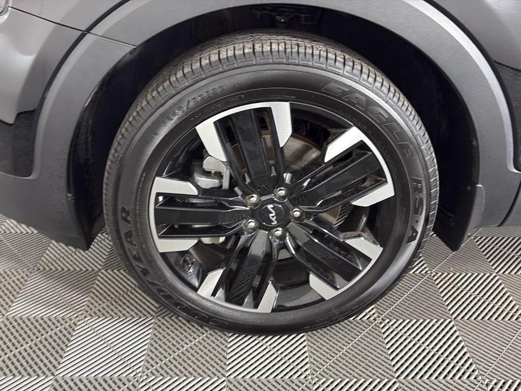 used 2024 Kia Telluride car, priced at $42,495