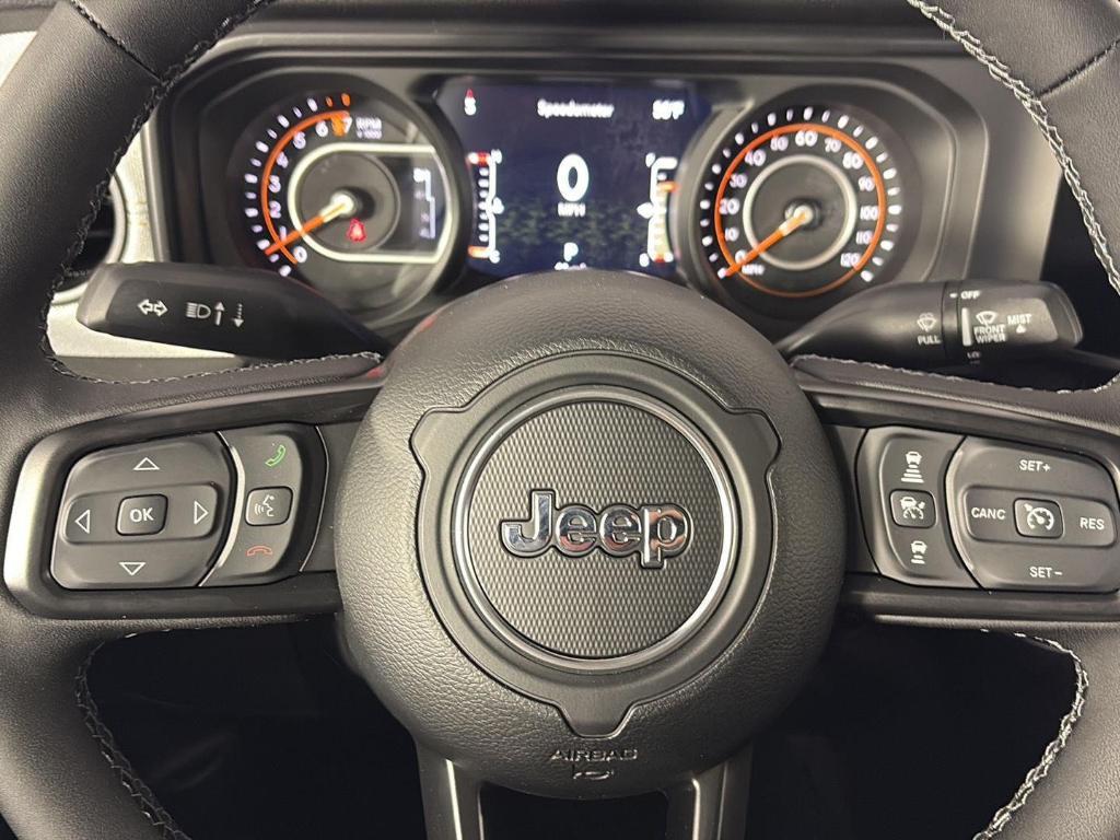 new 2026 Jeep Gladiator car, priced at $47,121