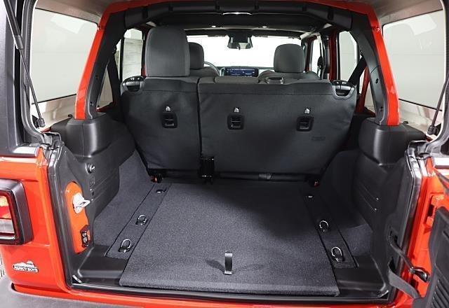 new 2026 Jeep Wrangler car, priced at $45,562