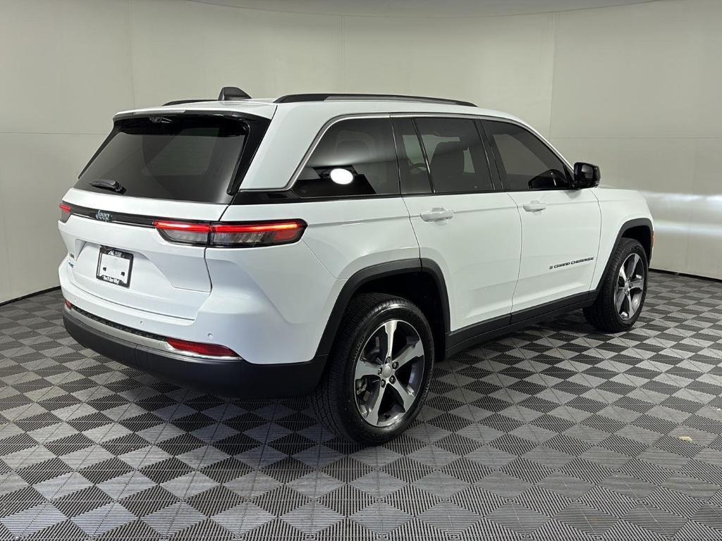 used 2022 Jeep Grand Cherokee 4xe car, priced at $26,995