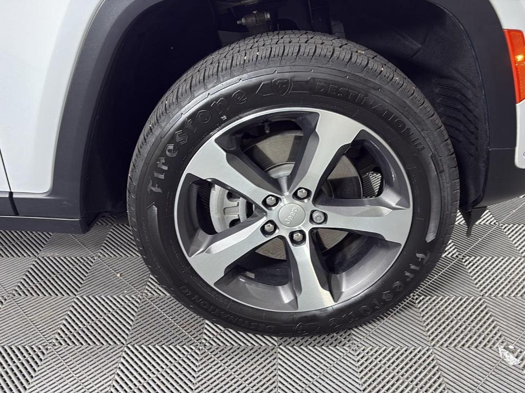 used 2022 Jeep Grand Cherokee 4xe car, priced at $26,995