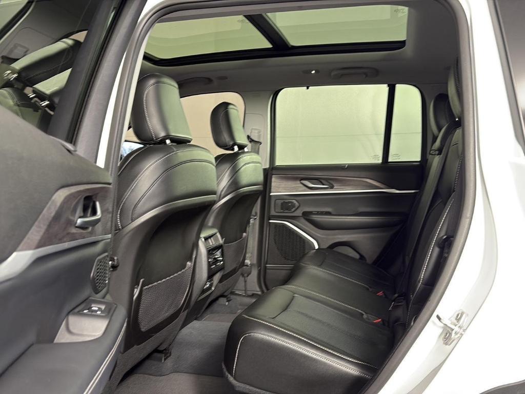 used 2022 Jeep Grand Cherokee 4xe car, priced at $26,995