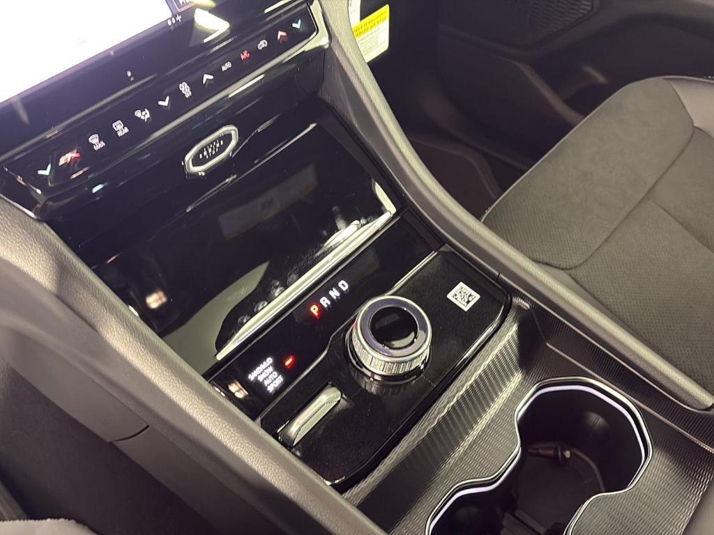 new 2026 Jeep Grand Cherokee car, priced at $41,081