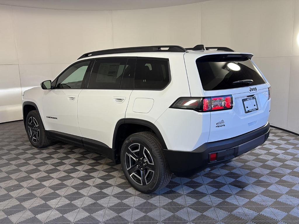new 2026 Jeep Cherokee car, priced at $36,555