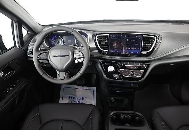new 2026 Chrysler Pacifica car, priced at $42,245