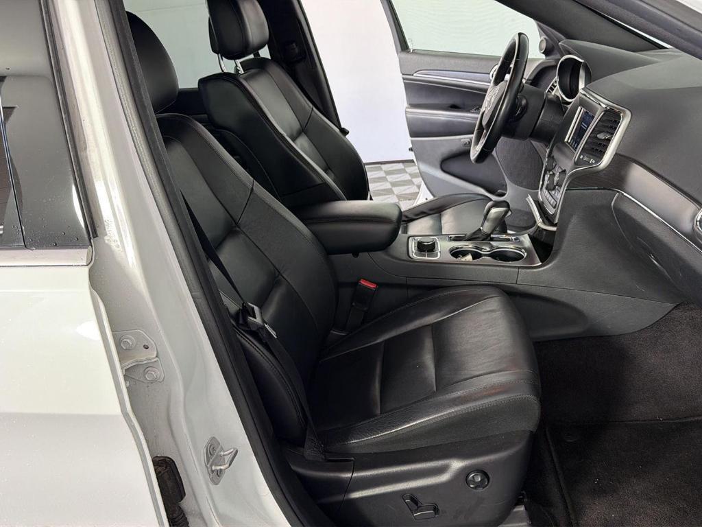 used 2018 Jeep Grand Cherokee car, priced at $17,495