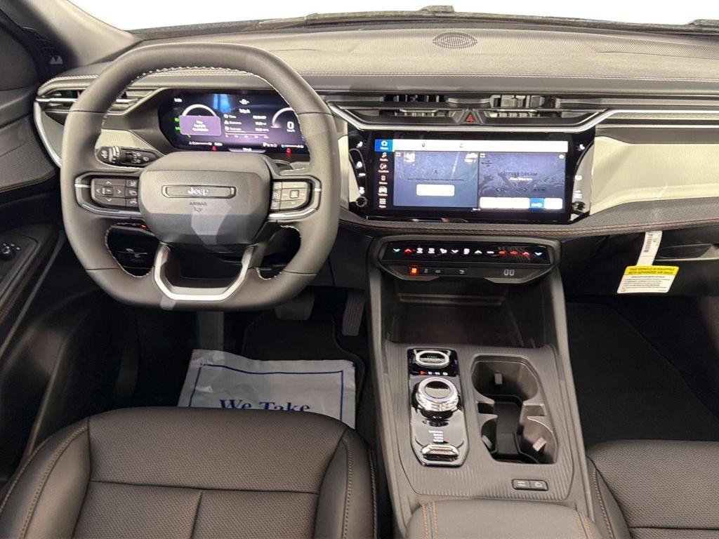 new 2026 Jeep Cherokee car, priced at $36,555