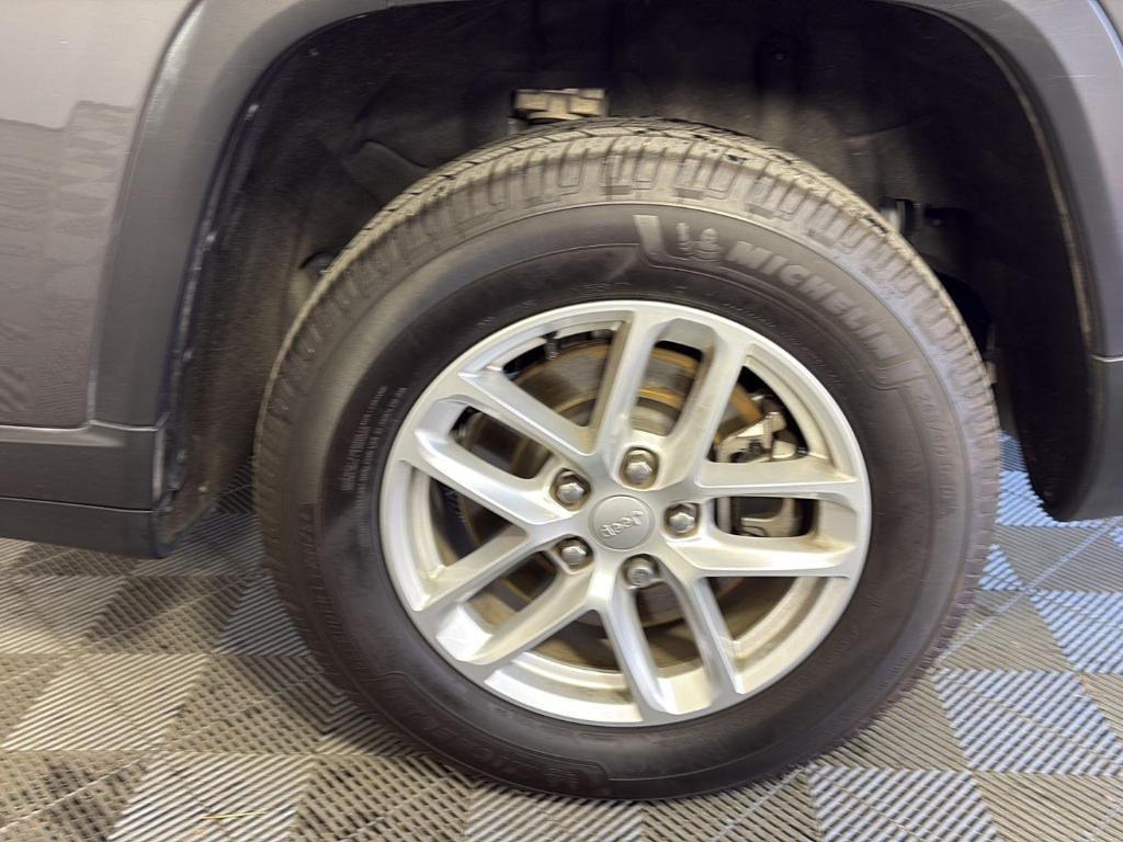 used 2021 Jeep Grand Cherokee L car, priced at $25,995