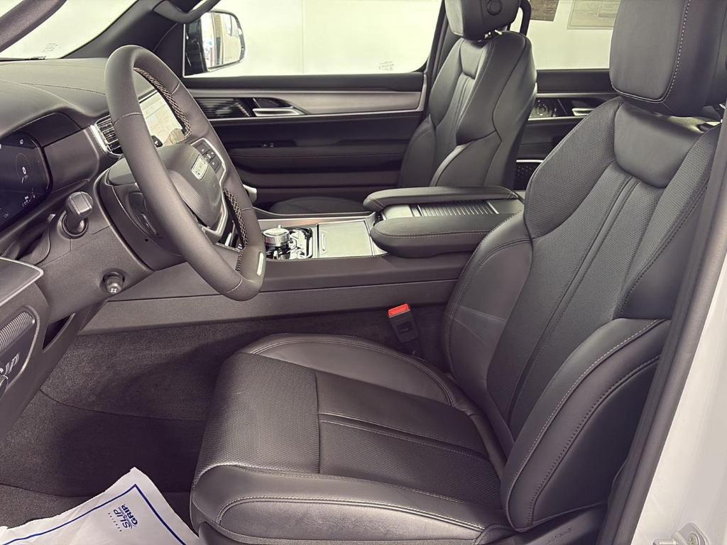 new 2026 Jeep Grand Wagoneer car, priced at $79,757