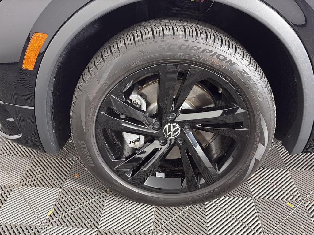 used 2024 Volkswagen Tiguan car, priced at $29,995