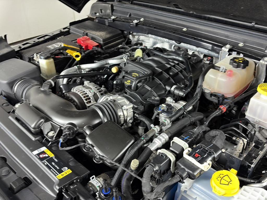 used 2025 Jeep Gladiator car, priced at $38,495